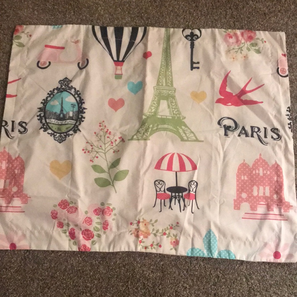 2 Pillow cases